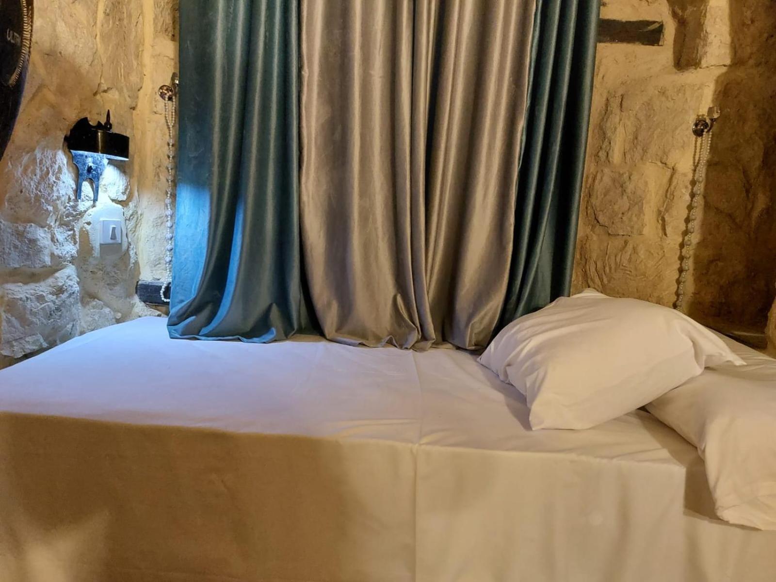 Villa 7 Al Fayyūm Buitenkant foto